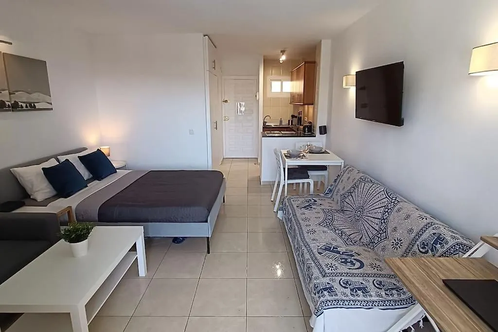 Jupiter Studio - 500M From The Beach - All Year Swimming Pool - Fast Internet Apartment Benalmadena